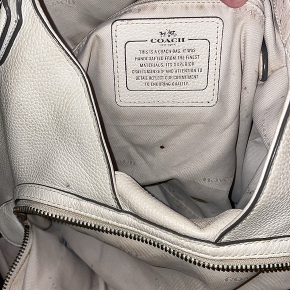 Coach - Picture 2 of 7